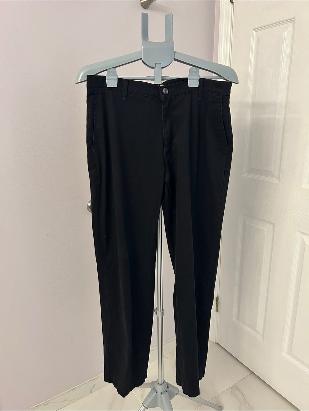 Men's Lee Total Freedom Black Dress Pants - Size 32x32 - EUC Like New